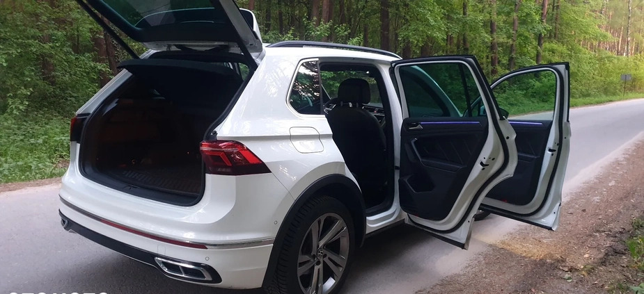 Volkswagen Tiguan cena 179000 przebieg: 63800, rok produkcji 2021 z Łaskarzew małe 529